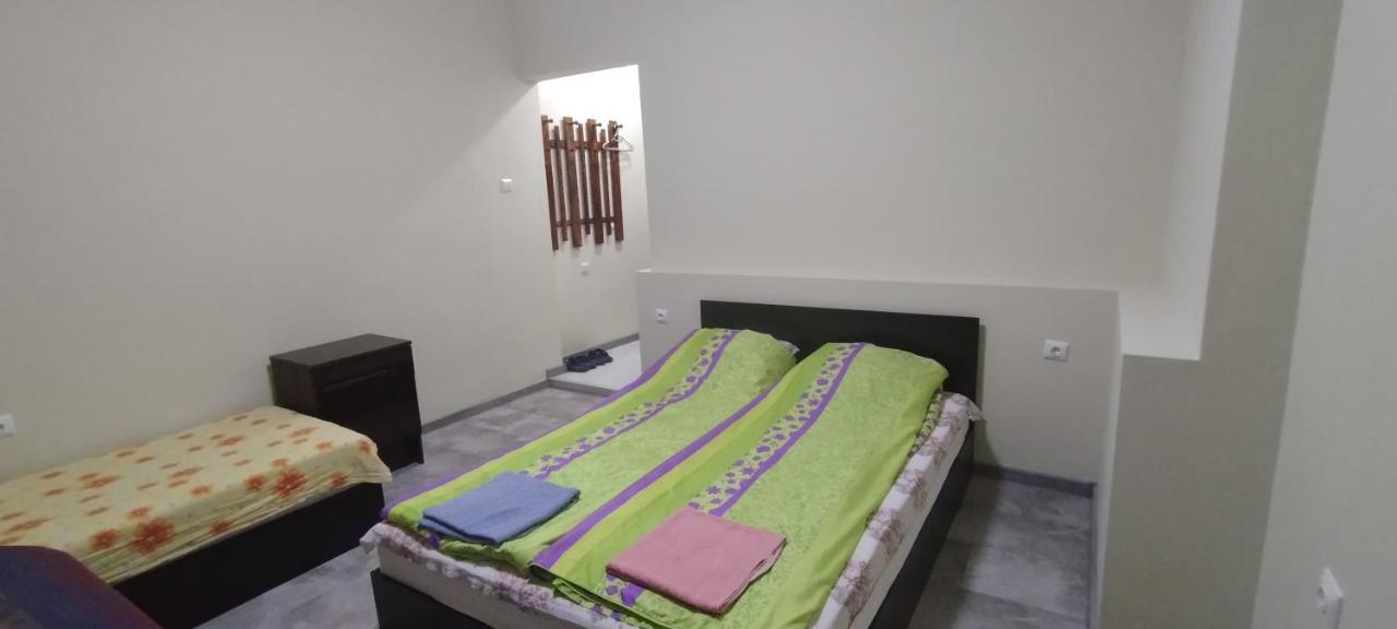 East Gate Guest Rooms Plovdiv Habitación foto